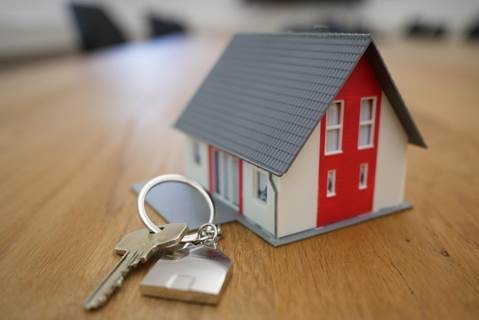 NOVO PRAZO - Abertas as candidaturas para Housing First e Apartamentos Partilhados